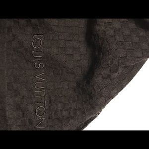 Authentic Louis Vuitton Damier stole